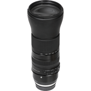 Tamron 150–600mm telephoto zoom lens
